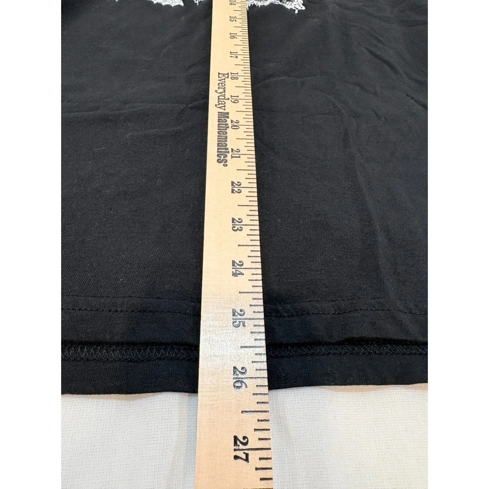 Vintage hemlock. Black T-Shirt Graphic Supernatural Goth Creature Size Medium M